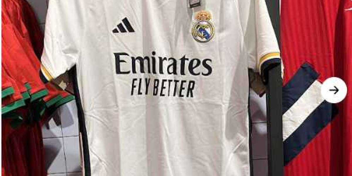 Full unboxing: Real Madrid 23-24 kit läckt