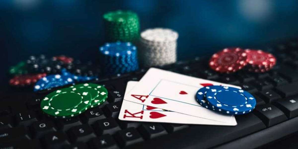 The Ultimate Guide: How to Play Online Baccarat